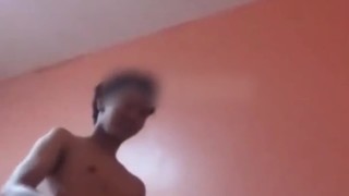 Bokep Indo Premium Genjot Adik Tiri Selagi Rumah Sepi