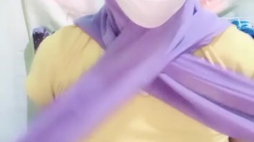 Tante Jilbab Ungu Sange Kobel Memek